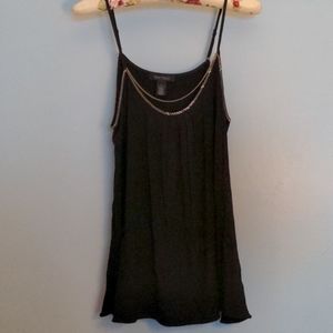 WHBM L black loose fit tank with chain accent